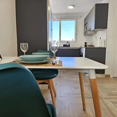 Skyline - With Breathtaking Views And Apartment