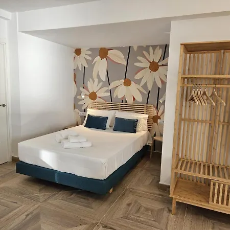 Skyline - With Breathtaking Views And Apartment Cadiz