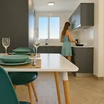 公寓 Skyline - With Breathtaking Views And 加的斯